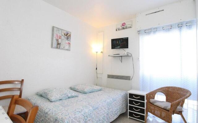 Appartement Balaruc-les-Bains, 1 pièce, 1 personne - FR-1-553-32