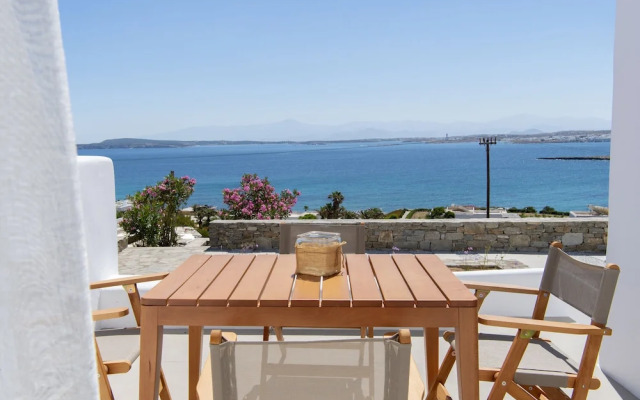 Kymo Luxury Suites Paros
