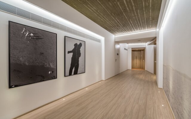 Front of Beach -Luxurious Residence