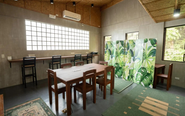 The Circle Hostel La Union