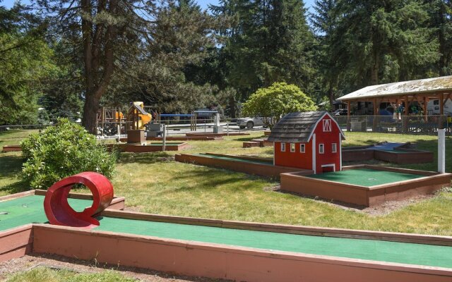 Thunderbird RV & Camping Resort