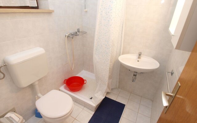 Apartment 981