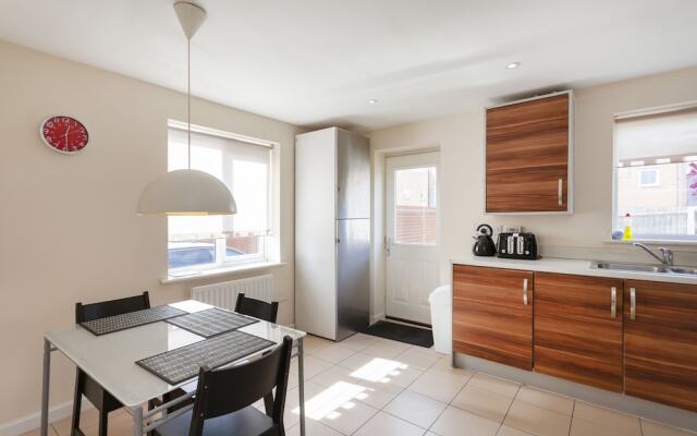 Hamber 4 bedroom house