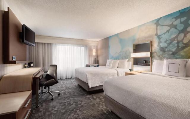 Courtyard by Marriott Topeka