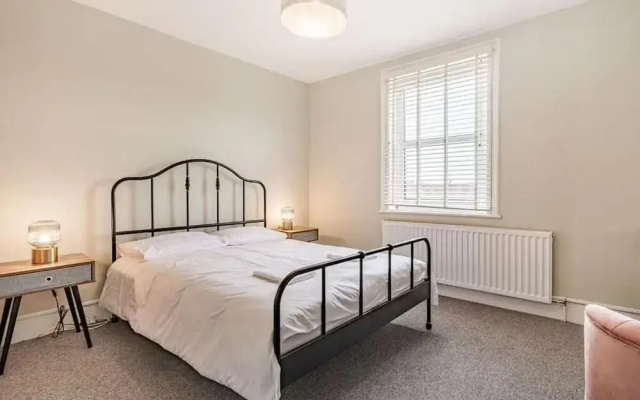 Apartment 3