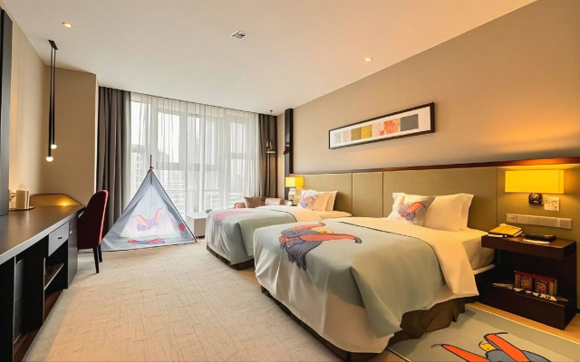 Lia Charlton Hotel Shenzhen