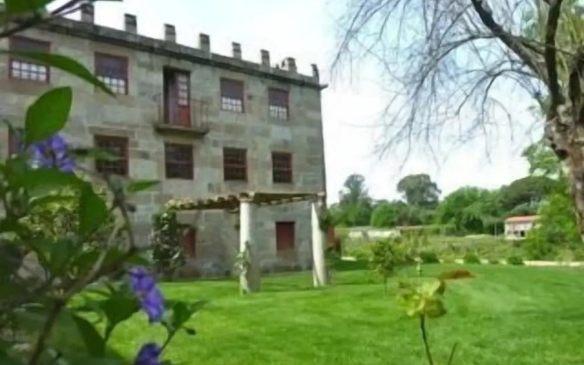 Paco de Pombeiro - Turismo de Habitacao