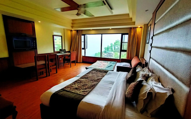 Hotel Vishnu Palace