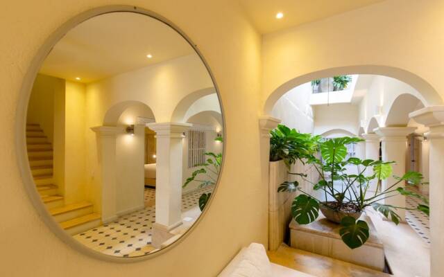 B Haus Hotel Boutique