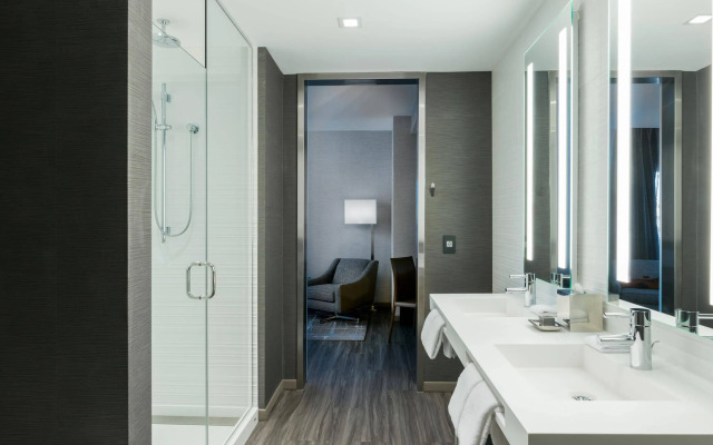 AC Hotel by Marriott Boston Cambridge