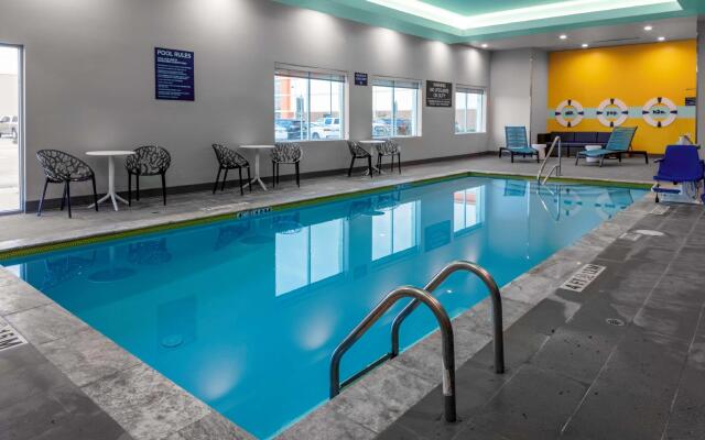 Tru by Hilton Cypress Houston