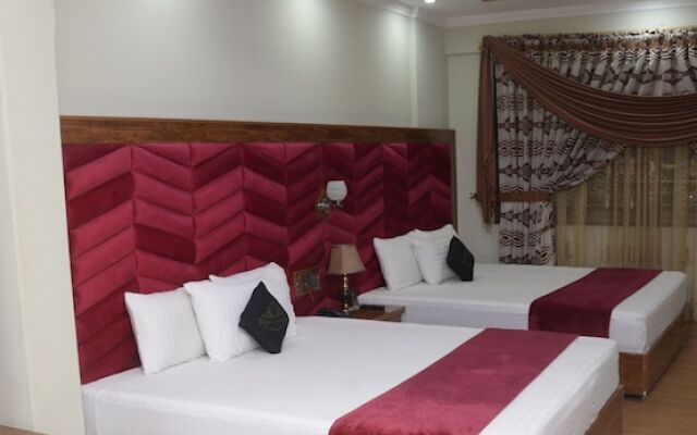 Khan Continental Hotel & Restaurant