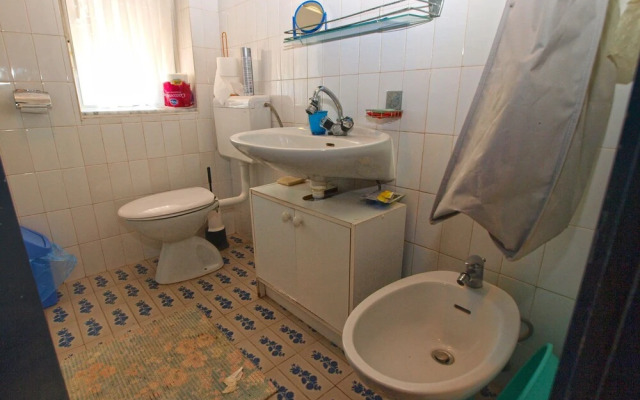 Apartment 461