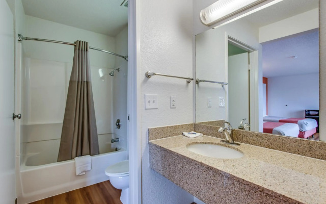 Motel 6 Fairfield, CA - North