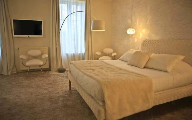 Maison Marie BARRAULT