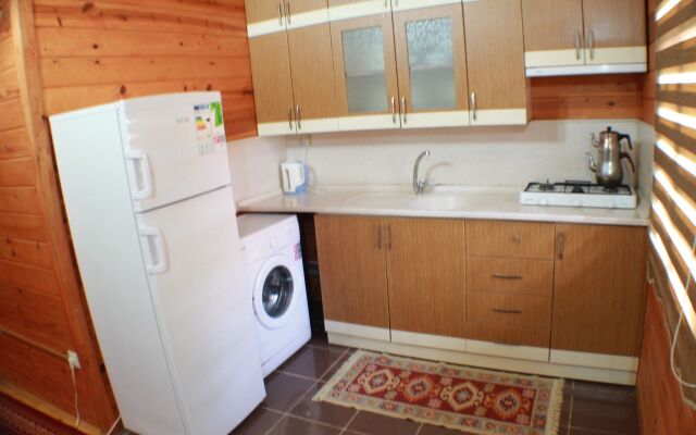 Sarahome Apart