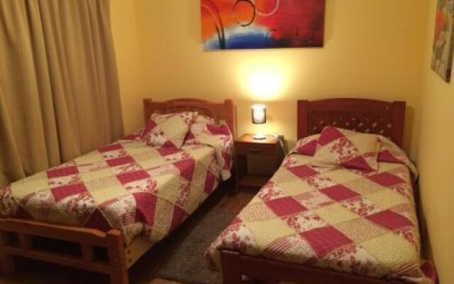 Hostal Juanita Lazo B & B