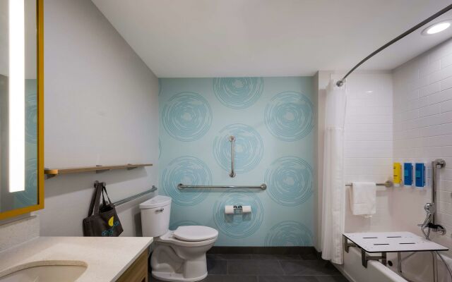 Tru By Hilton Novi Detroit