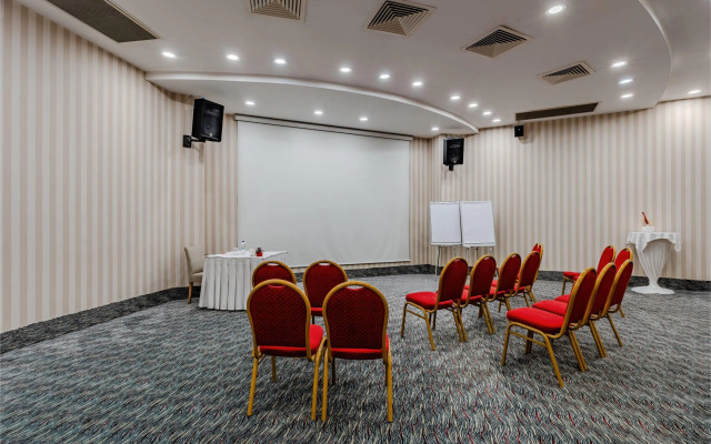Ramada Plaza by Wyndham Izmir