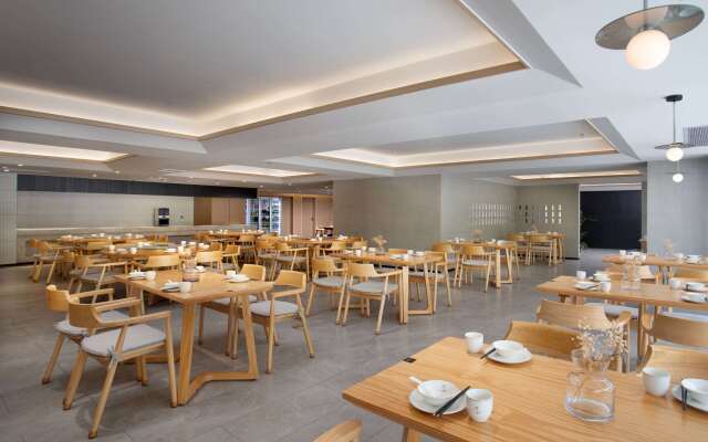 Ramada Encore by Wyndham Jiusuo Downtown