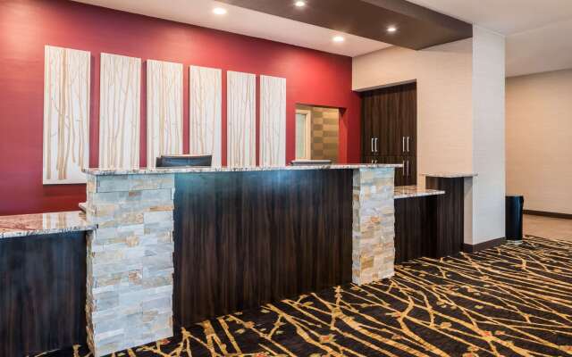 Ramada by Wyndham Grand Forks