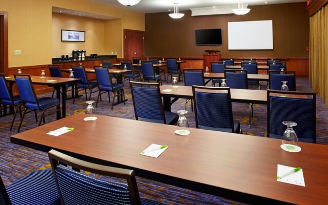 Courtyard Pittsburgh Greensburg