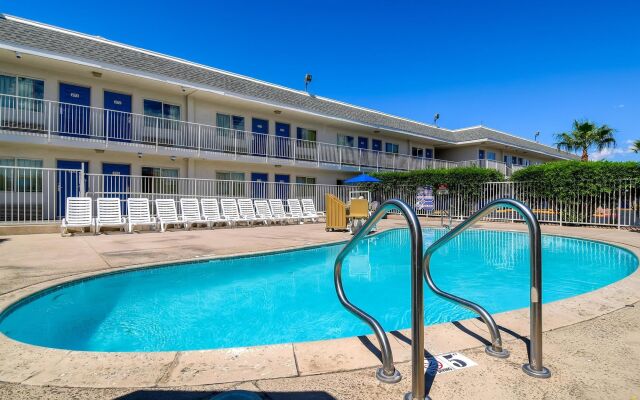 Motel 6 Las Vegas, NV - Boulder Hwy