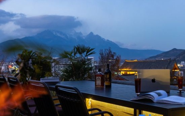 Lumist·One Page Winter|Panoramic view of the snow-capped mountains·Sky Garden Meisu – Outside – Lijiang