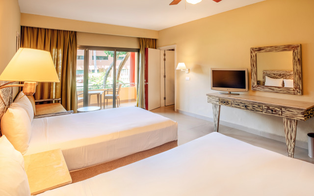 Iberostar Waves Dominicana - All Inclusive
