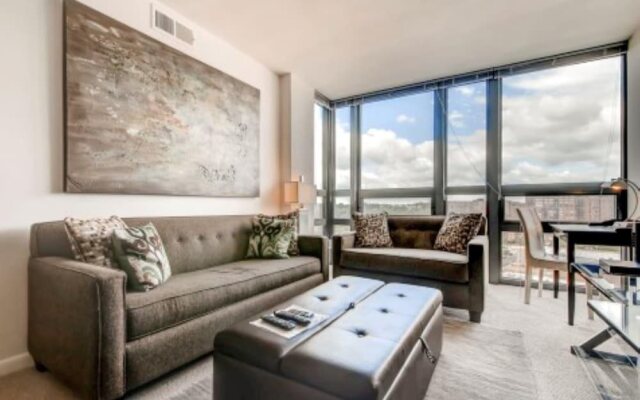 The Millennium by Global Luxury Suites