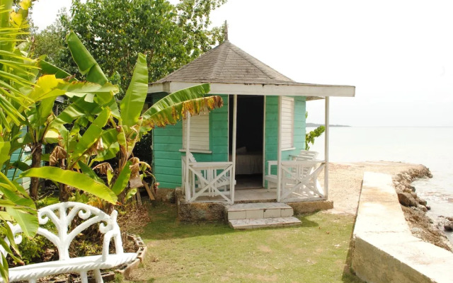 Bluefields Bay Resort