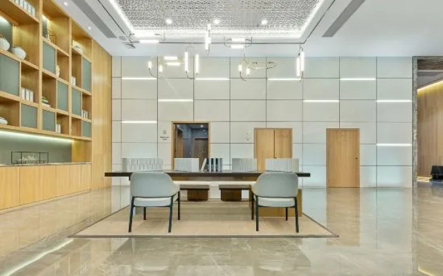 Lavande Hotel (Jieyang Qiaonan Yangmei Yudu Branch)
