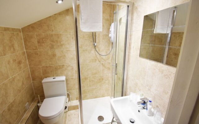 Toothbrush Apartments - Ipswich Northgate St