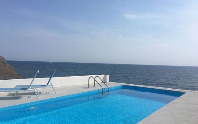 Santorini Summer Lovers House