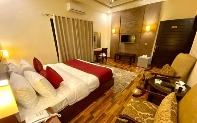 Sheltons Rezidor Lahore