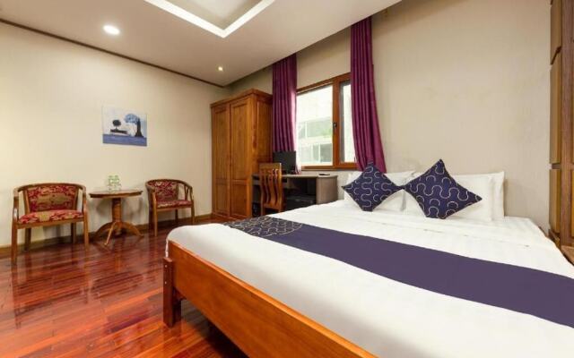 Dream Hotel by Bay Luxury