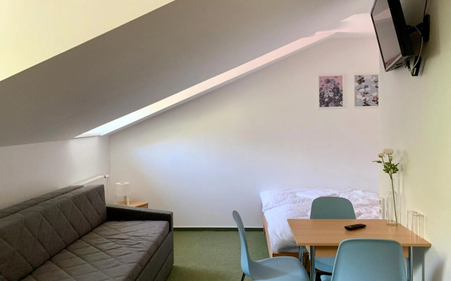 Mikulov - Inn - hotel s vinným sklepem Venuše