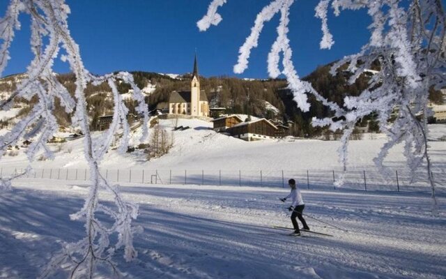 Landhaus Alpenrose - Feriendomizile Pichler