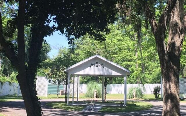 The Commodore Bed and Breakfast