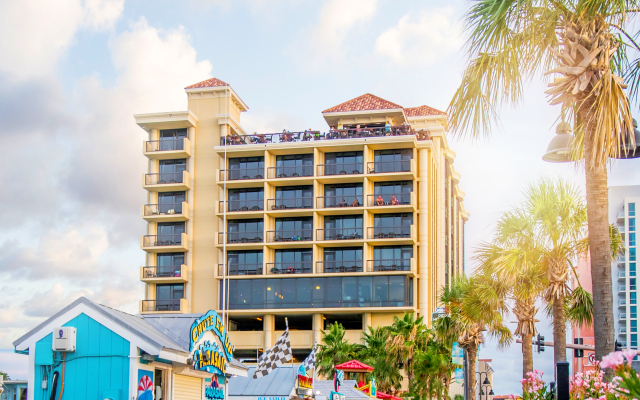 Pier House 60 Clearwater Beach Marina Hotel