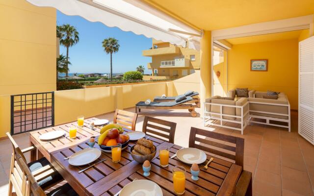 3 bedroom beachfront apartment La Cala de Mijas