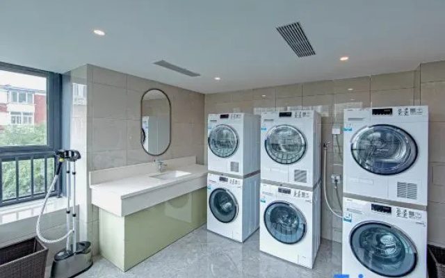CM+ Serviced Apartment Beijing Huashang