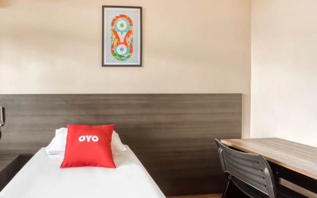 OYO Hotel Gmatos - 8 minutos do Mercado Central