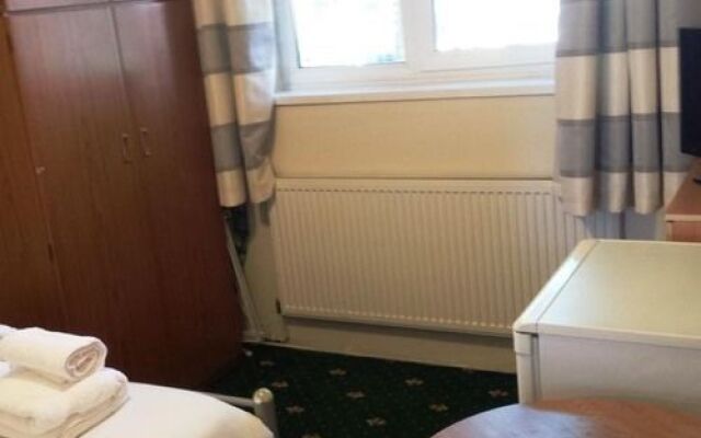 Whitechapel Rooms