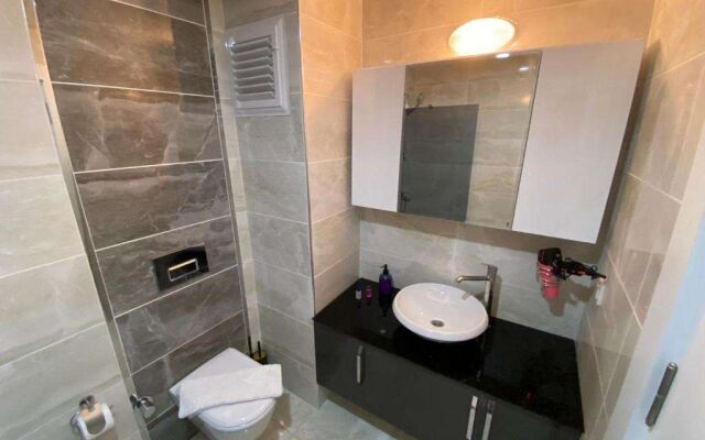 Arya Apart Kundu Hotel