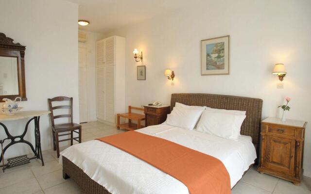 Medusa Beach Resort and Suites