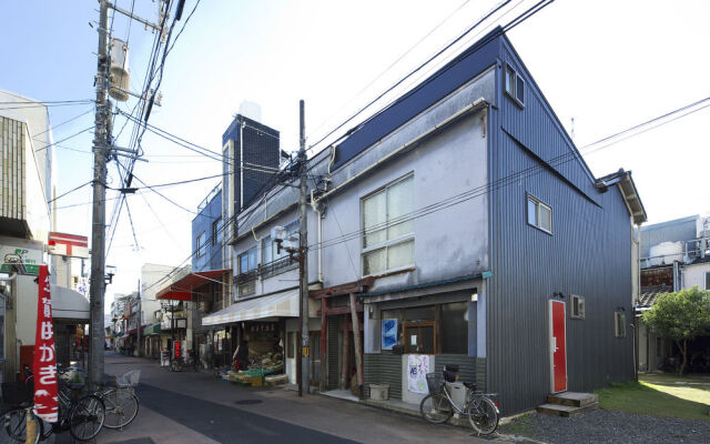 Torii-Kuguru Hostel