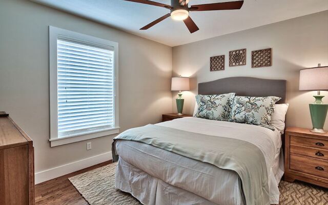 Bottoms Up by RedAwning