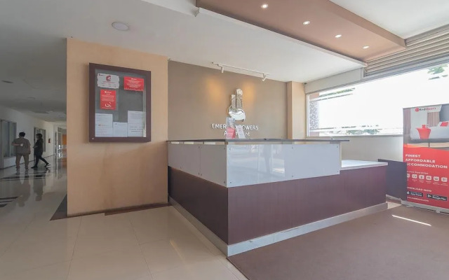 RedDoorz Apartment @ Emerald Towers Bandung