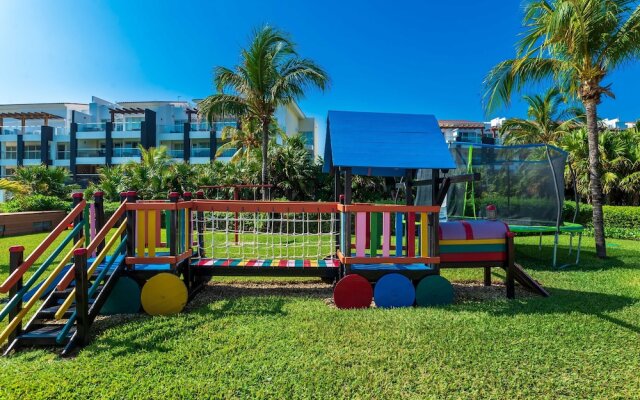 Z Casa Marea 2 Bedroom Condo by Redawning